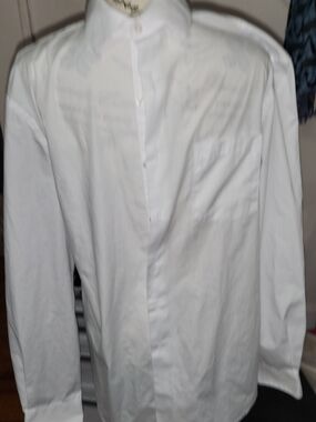 Van Heusen Men's Dress Shirt Regular Fit Ultra Wrinkle Free Flex L